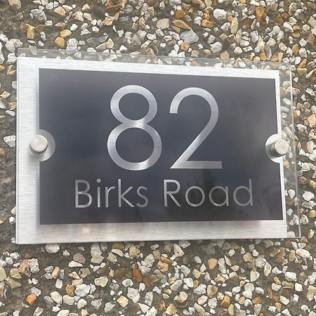 Birks Road Villa Cleator Moor Exteriör bild